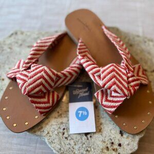 NWT Red & Cream Women's Knotted Sandals Slip-ons  Sz 7.5